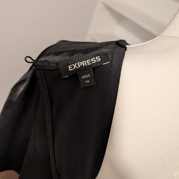 NWOT Express Black Satin Midi Dress Sz XS - Picture 3 of 3